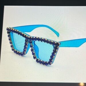 Greeksglasses Blue Rhinestone styled Sunglasses